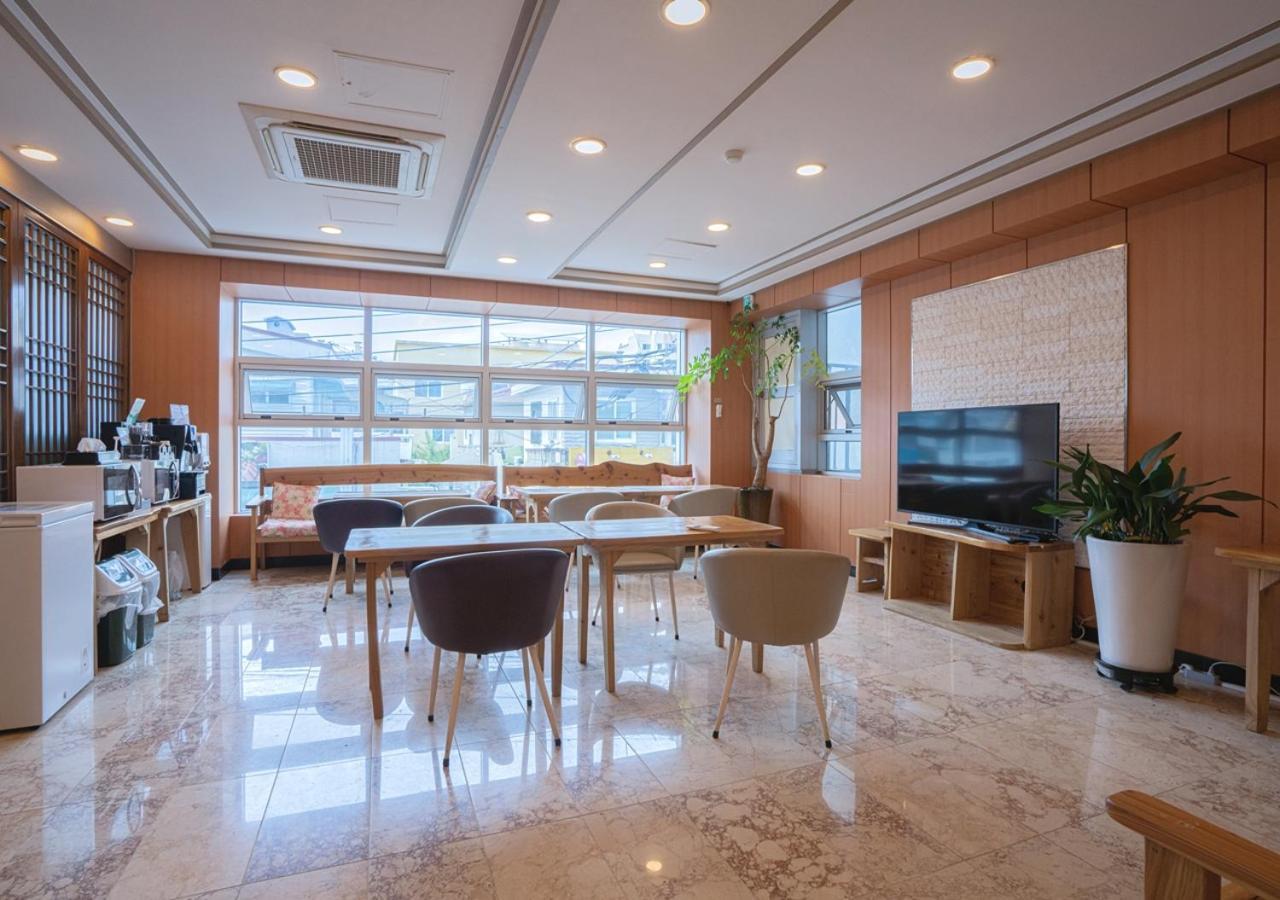 J2 Family Hotel Czedżu Zewnętrze zdjęcie