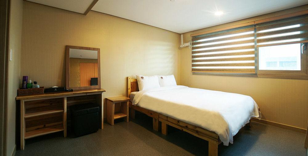 J2 Family Hotel Czedżu Zewnętrze zdjęcie