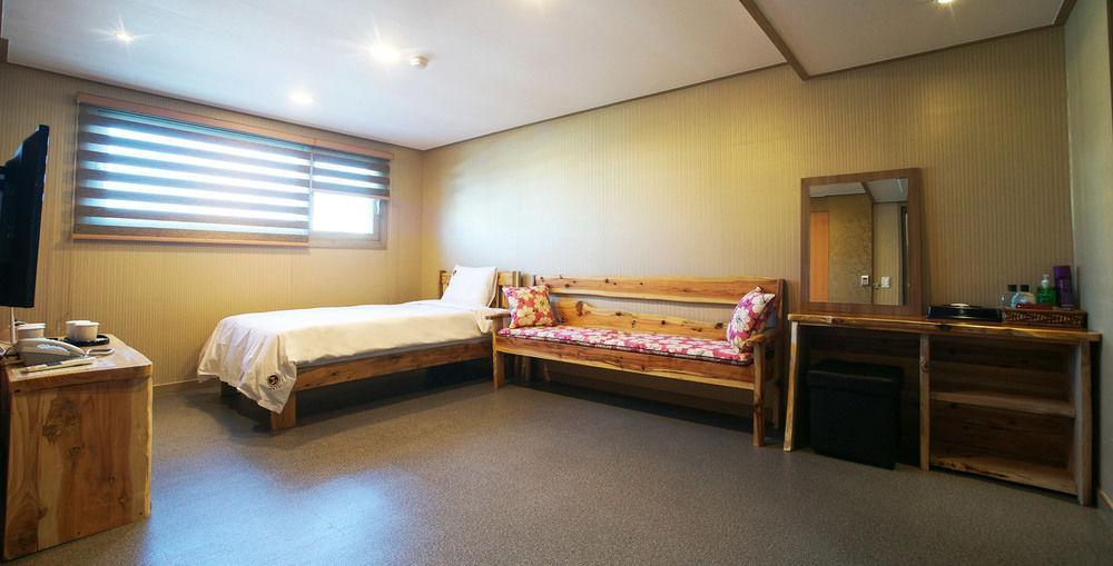 J2 Family Hotel Czedżu Zewnętrze zdjęcie