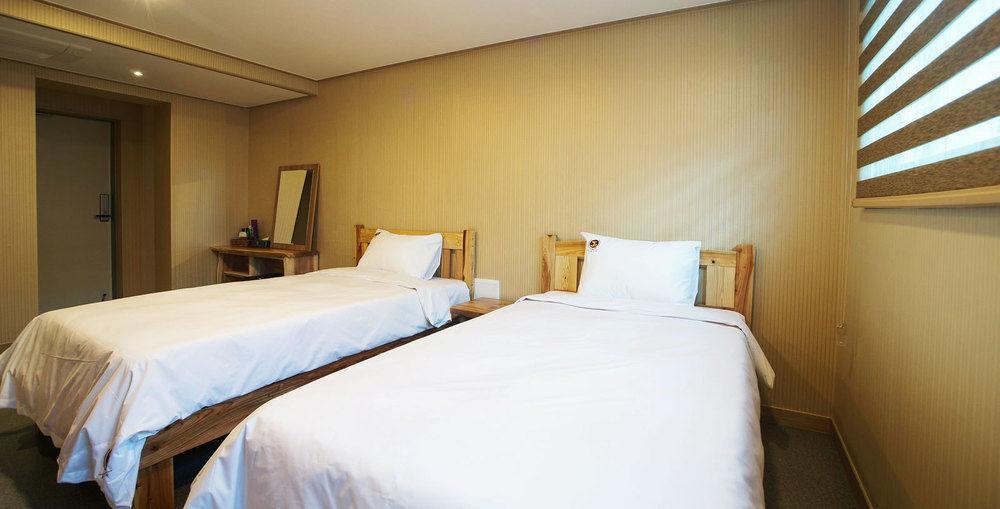 J2 Family Hotel Czedżu Zewnętrze zdjęcie